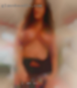 I am looking in MO for a girl for dating.