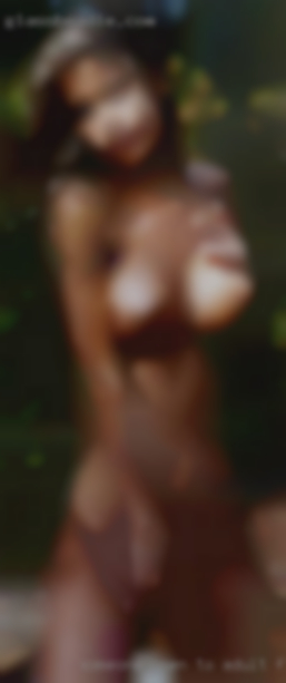 Someone open adult fun in Oldsmar, FL to have uninhibited fun.