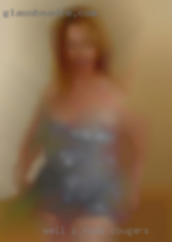 Well I dont mind nude cougars if I do!
